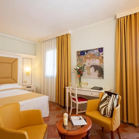 Antica Fornace Relais By La Principina Aparthotel 3*